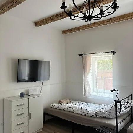 Relax Vendeghaz Tisza-to Holiday home *