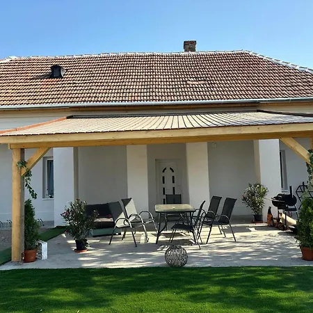 Holiday home Relax Vendeghaz Tisza-to