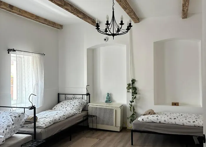 Relax Vendeghaz Tisza-to Case de vacanță *