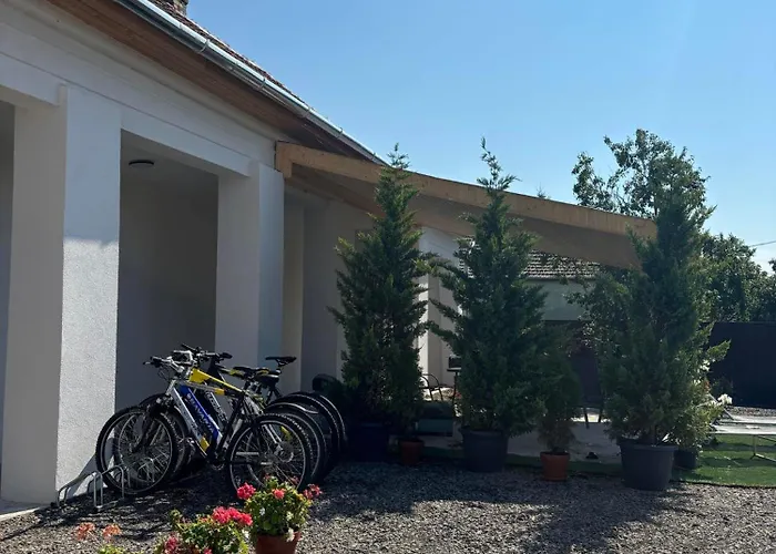 Relax Vendeghaz Tisza-to *